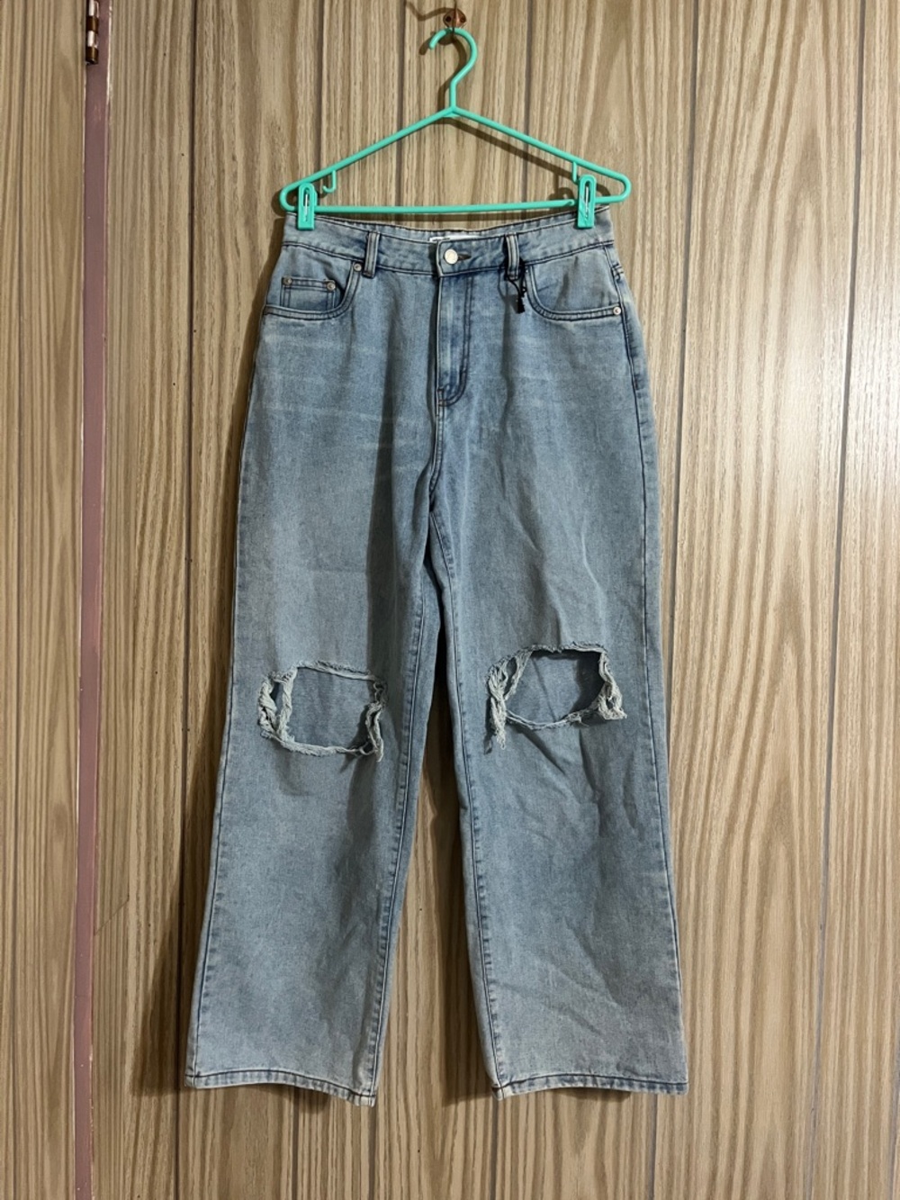 Refuge Denim High Waisted Distressed Wide Leg Jeans 09